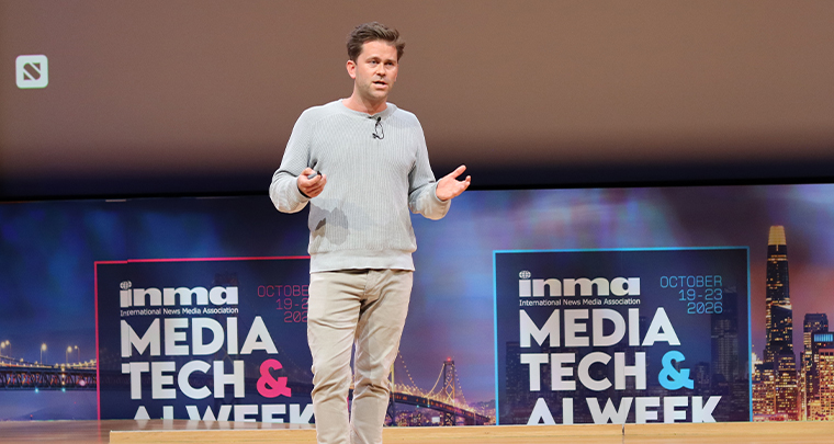 Stu Rogers, co-founder and CEO of startup Spread, speaks to INMA conference attendees.