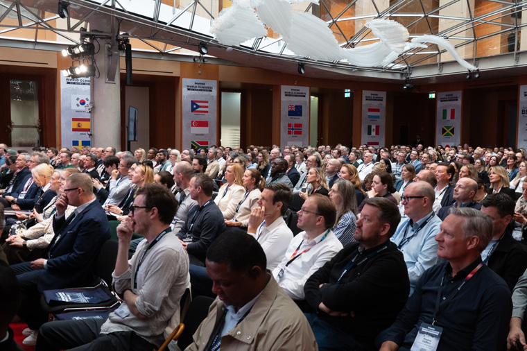 A sold-out crowd of a record 750 news executives from 38 countries are attending the Congress.